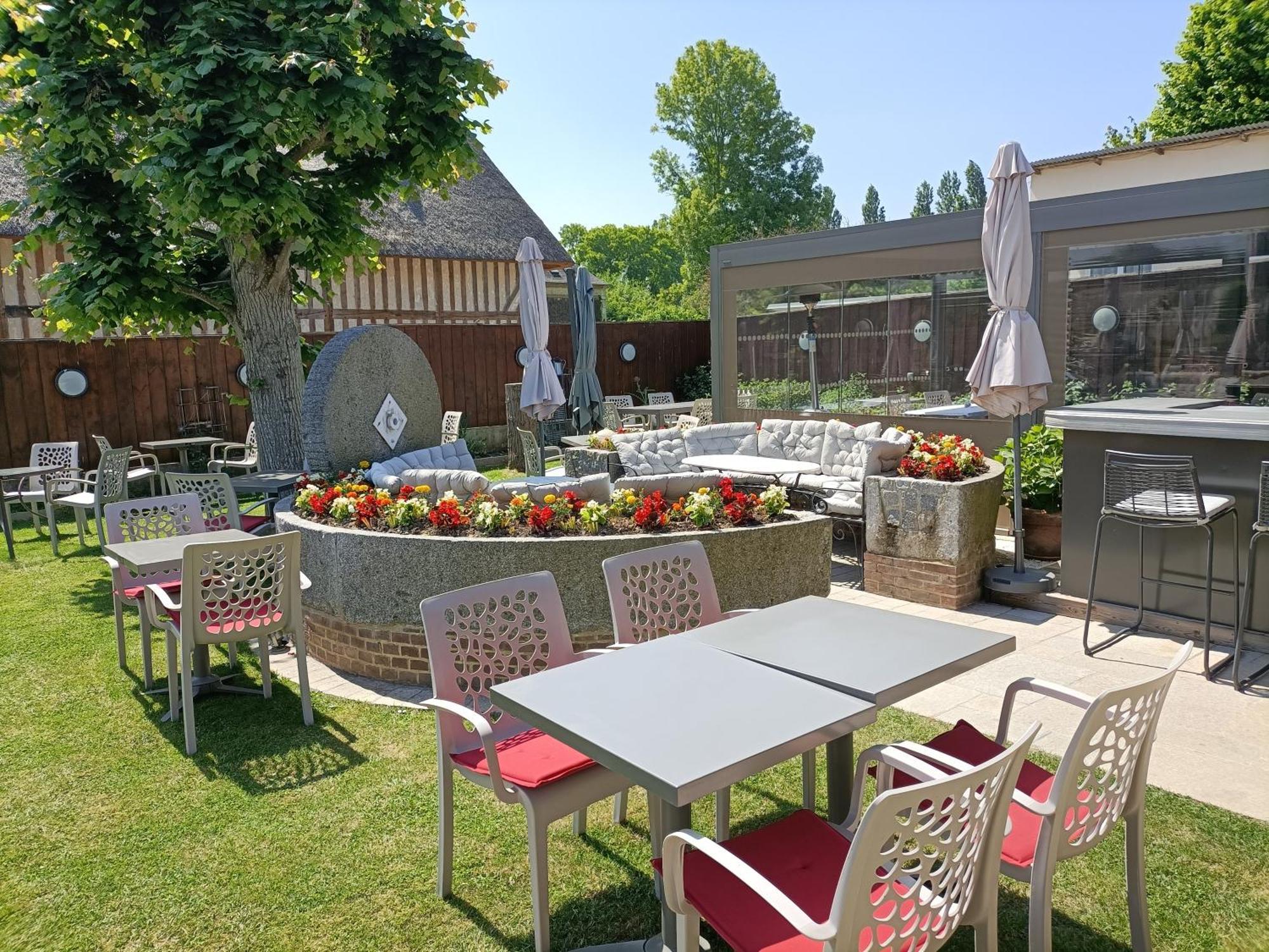 Auberge Du Vieux Tour Le Manoir Canapville  Luaran gambar