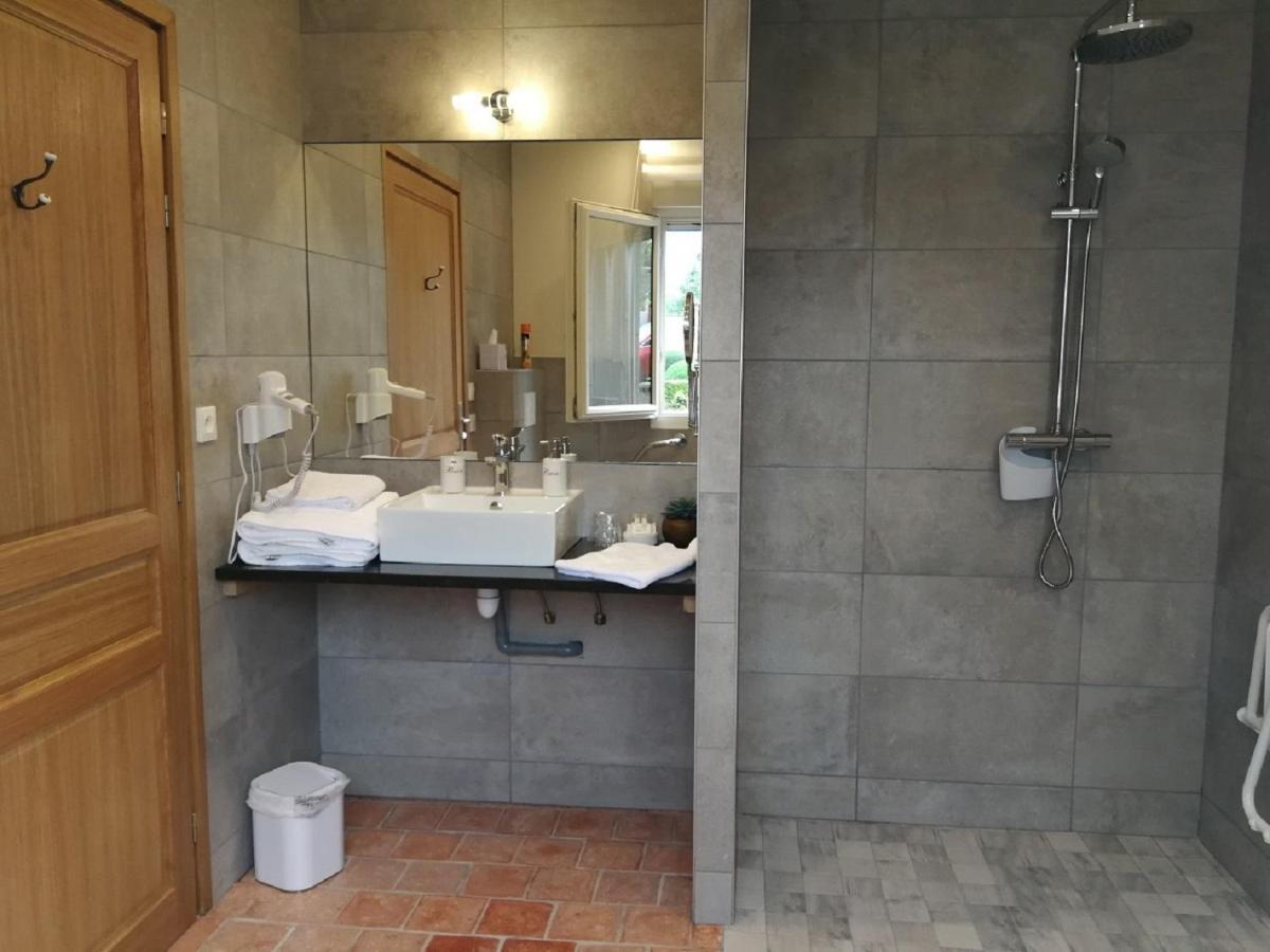 Auberge Du Vieux Tour Le Manoir Canapville  Luaran gambar